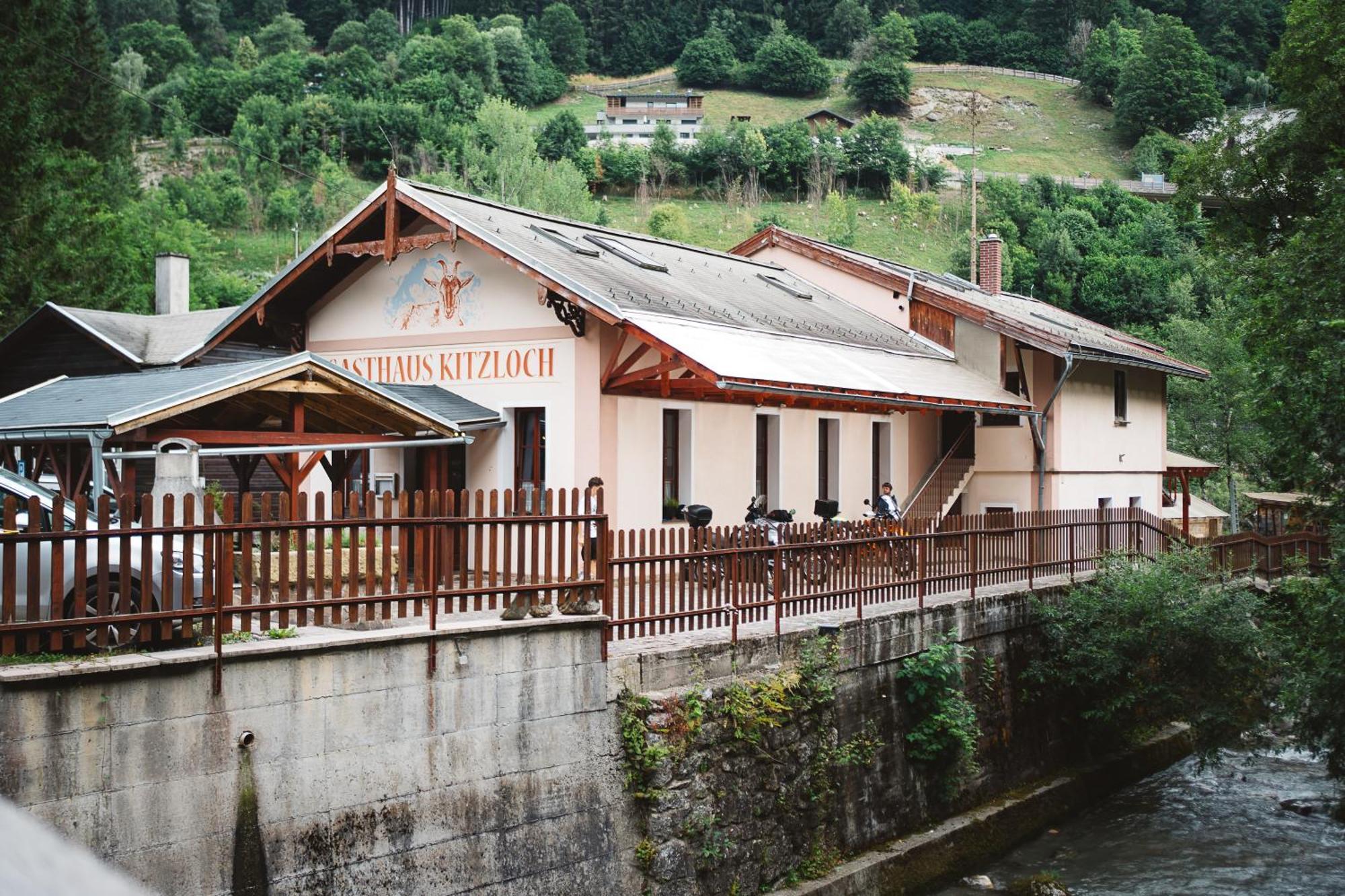 Gasthaus Kitzloch Таксенбах Екстер'єр фото